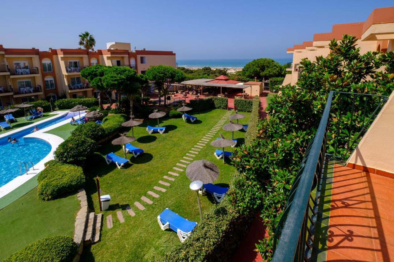 Aparthotel Las Dunas Chiclana de la Frontera Exteriör bild