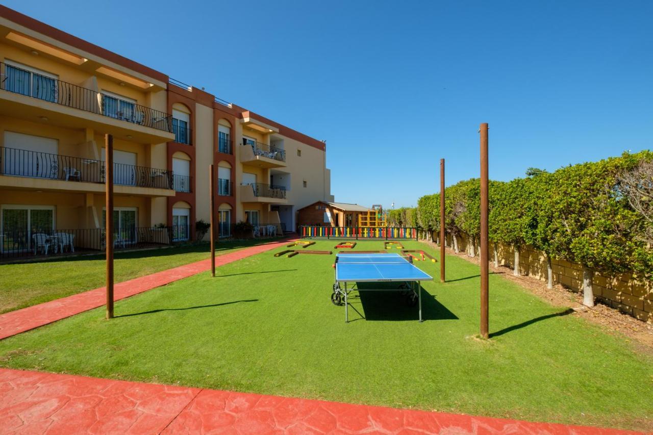 Aparthotel Las Dunas Chiclana de la Frontera Exteriör bild