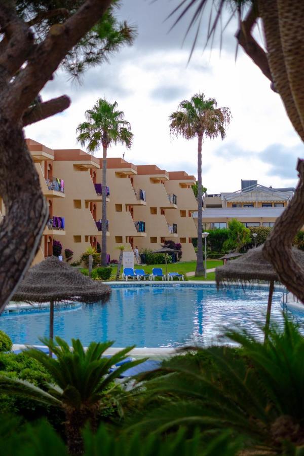 Aparthotel Las Dunas Chiclana de la Frontera Exteriör bild