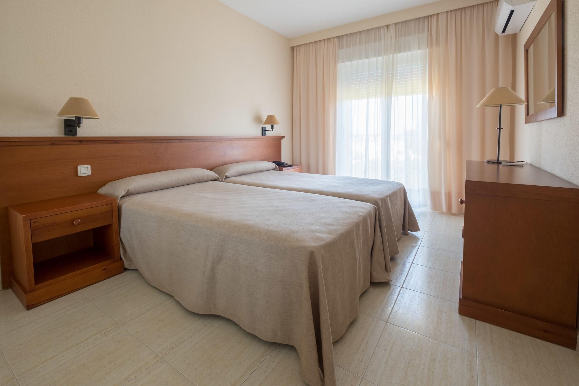 Aparthotel Las Dunas Chiclana de la Frontera Exteriör bild