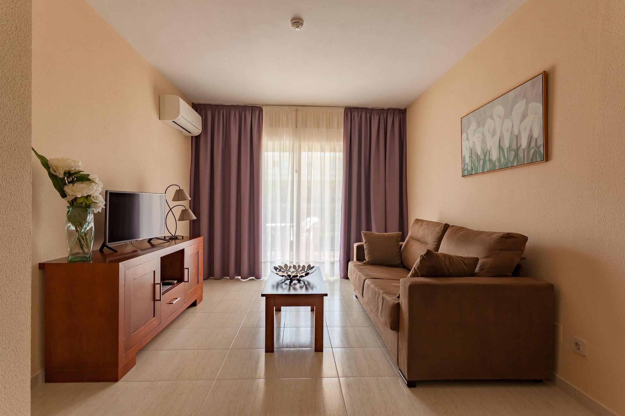 Aparthotel Las Dunas Chiclana de la Frontera Exteriör bild