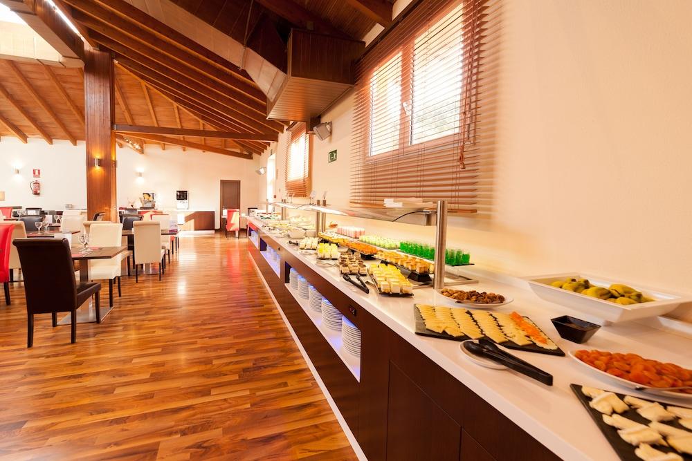 Aparthotel Las Dunas Chiclana de la Frontera Exteriör bild