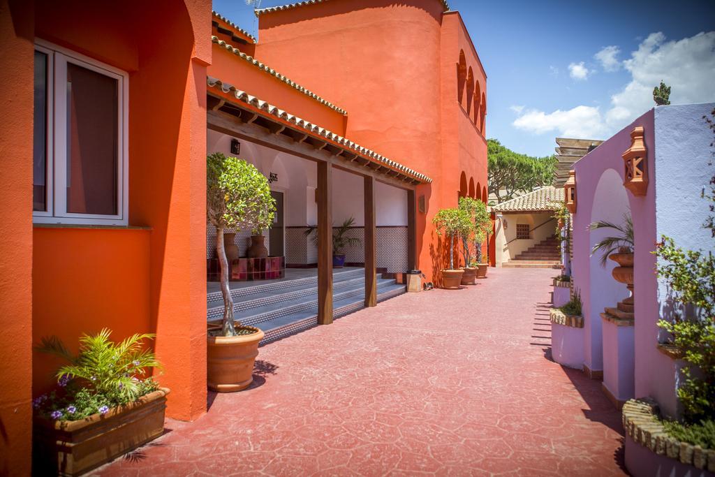 Aparthotel Las Dunas Chiclana de la Frontera Exteriör bild