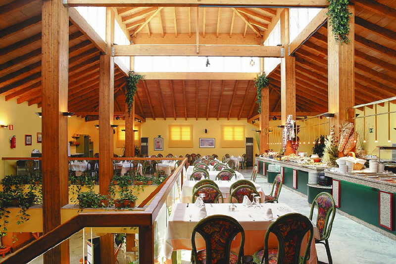 Aparthotel Las Dunas Chiclana de la Frontera Exteriör bild